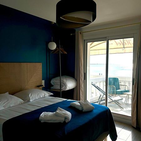 L'Hotel De La Plage Le Grau-du-Roi Buitenkant foto