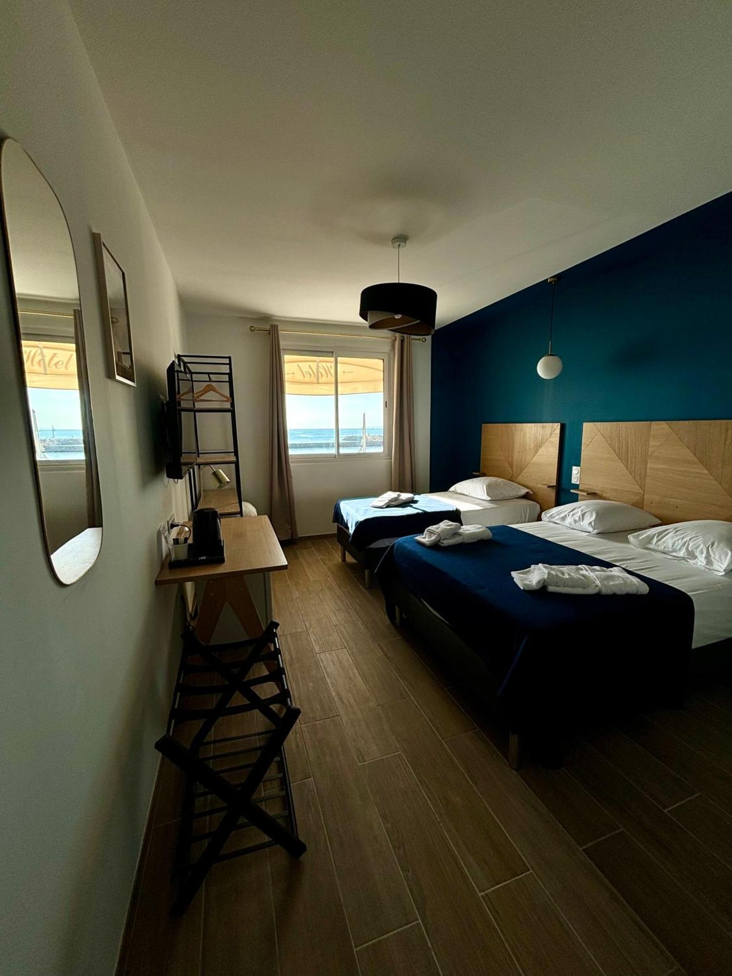 L'Hotel De La Plage Le Grau-du-Roi Buitenkant foto